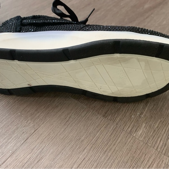 NWOT Kenneth Cole Reaction Rhinestone Claire Sneaker - Picture 4 of 12